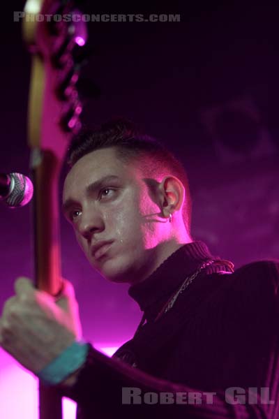 THE XX - 2009-10-09 - PARIS - Point Ephemere - Oliver Sim
